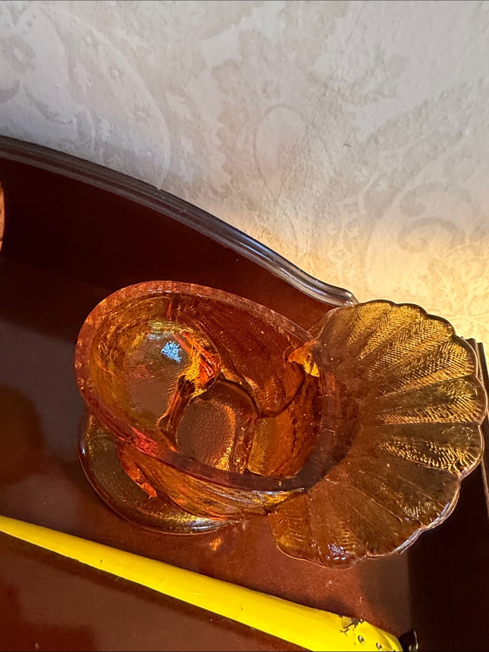 Vintage Amber Glass Turkey  Candy Dish with lid - Picture 5 of 9